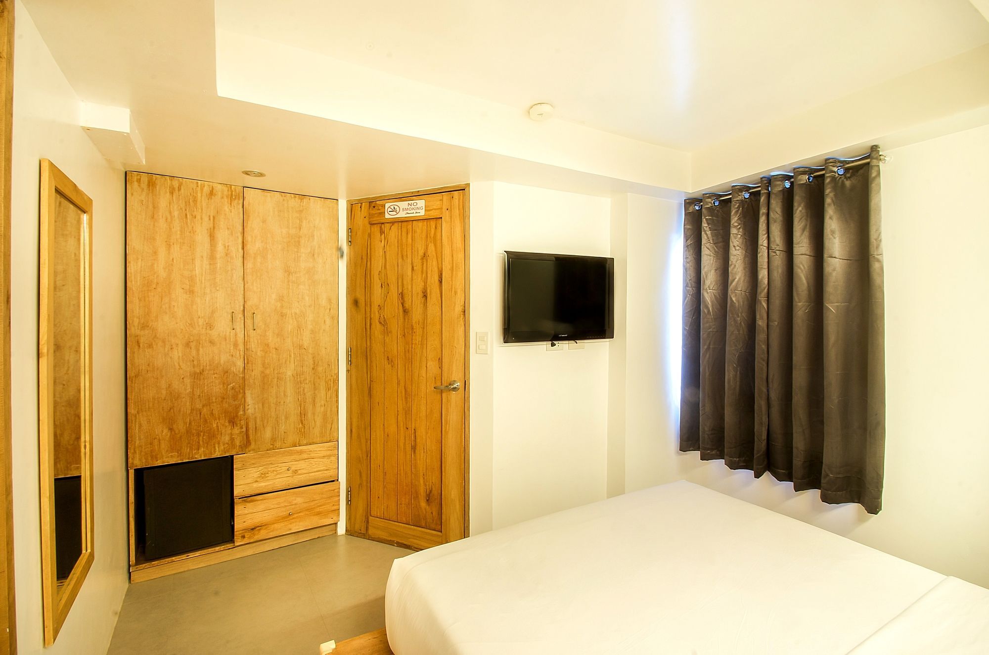 Zuzuni Boutique Hotel Balabag  Extérieur photo